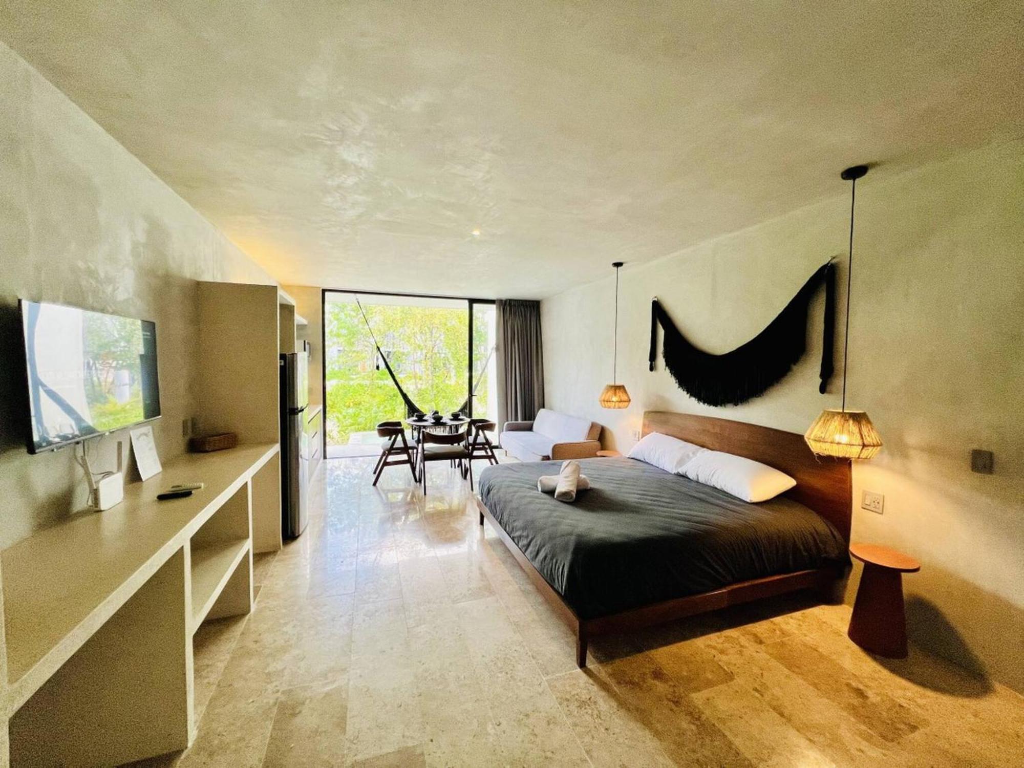 307 Seremonia Selva Private Pool New King Bed Wifi Apartment